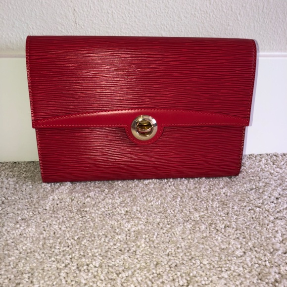 LOUIS VUITTON HANDBAG - Picture 6 of 13